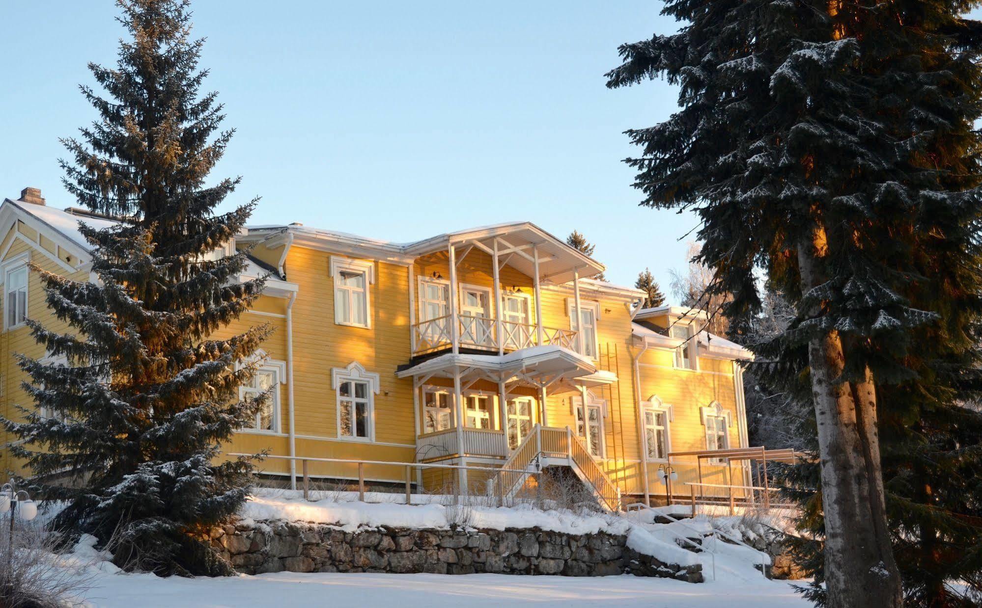 Karolineburg Manor House Hotel Kajaani Εξωτερικό φωτογραφία